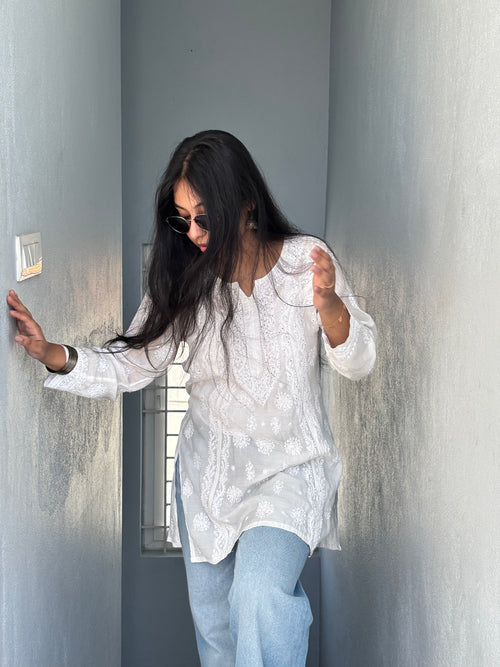 Muslin White Mukaish Kurti