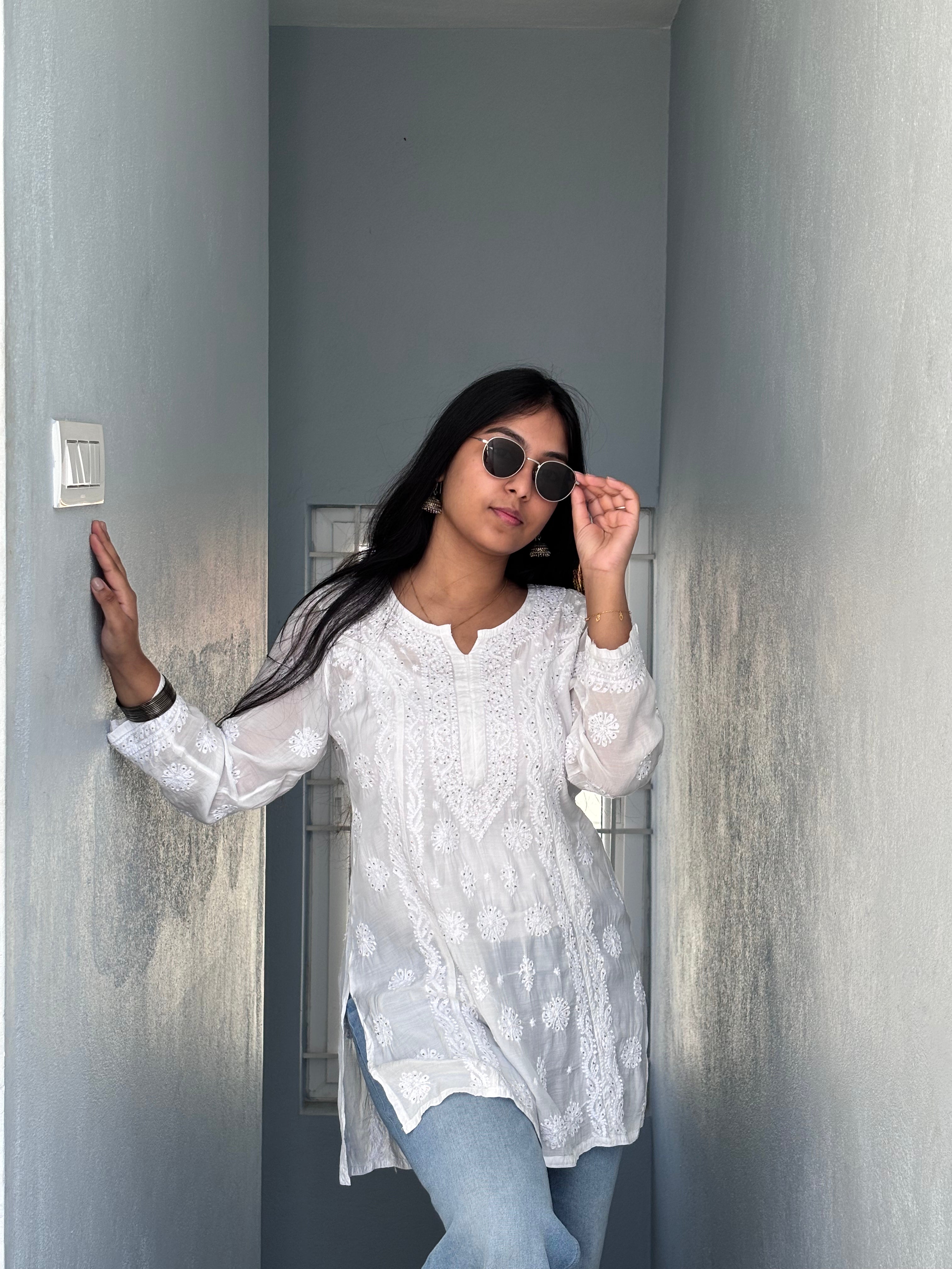 Muslin White Mukaish Kurti